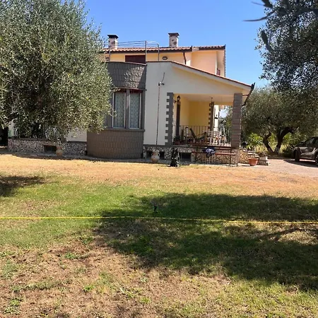Celestina, A 10 Minuti Dalle Terme Сasa de vacaciones Vetralla